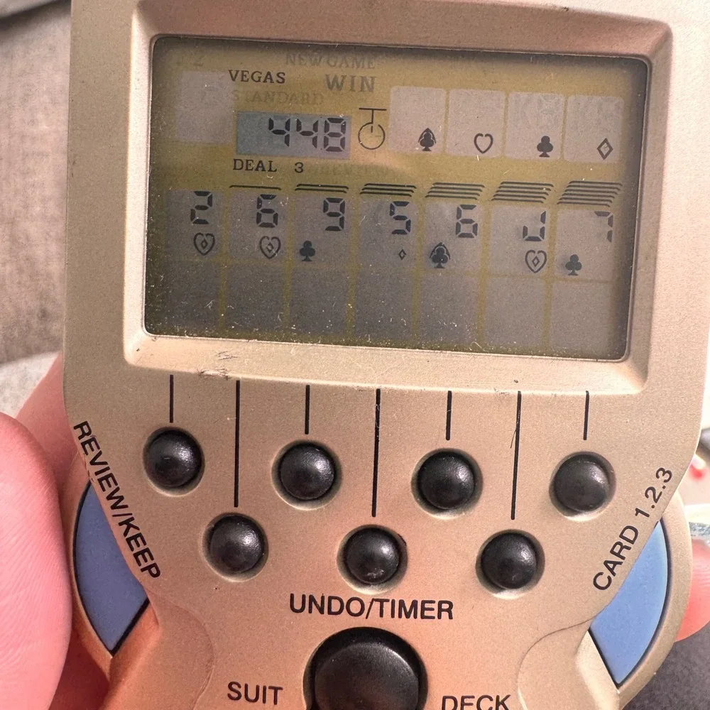 Excalibur‎ e-Solitaire Handheld Electronic Card Game Silver Vintage 500-1 WORKS!